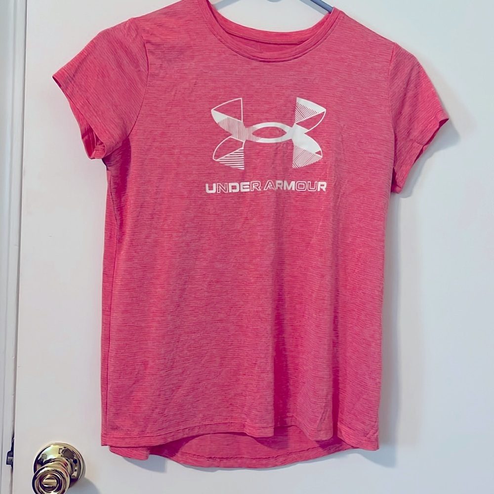 Pink under armour shirt
